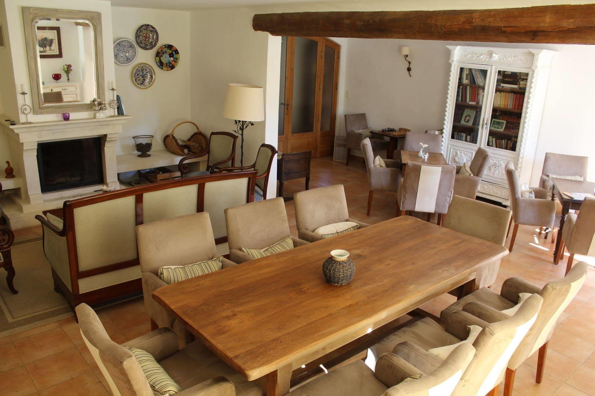 Hotel La Bastide D'Eygalieres Экстерьер фото